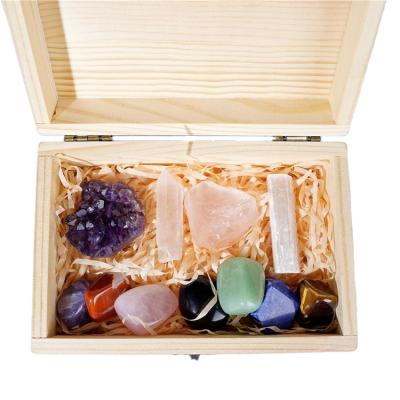 China Wholesale Wooden Box 7 Chakra Crystal Starter Kit China Crystals and Healing Stones for sale