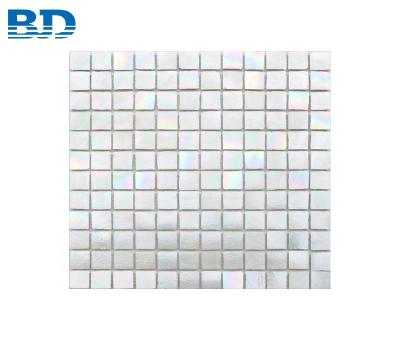 China Iridescent Iridescent Cheap Glass Flooring Pearl White Pool Mosaic Slab for sale