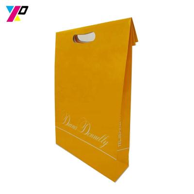 China Recyclable Slap-Up Eco-Friendly Customized Printed White Paper Branded Shopping Bag With Die Cut Handle for sale