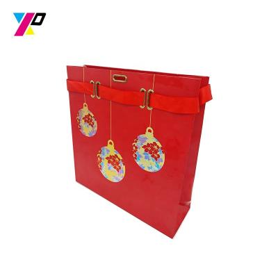 China Best Selling Promotion Recyclable Sets Merry Christmas Paper Gift Bag for sale