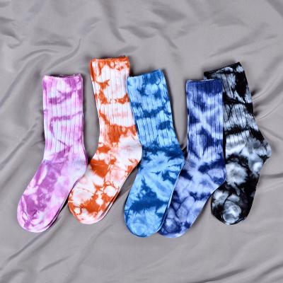 China Wholesale Breathable Medium Tube Men Tie Dyeing Color Executive Pile Socks Cotton Thick Socks Fall And Winter Street Trend Sports Socks for sale