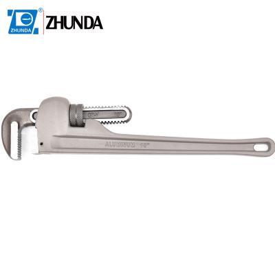 China DIY Tools Pipe Making Tools Aluminum Handle Pipe Wrench C Class Straight Push Duty Pipe Wrench Tools for sale