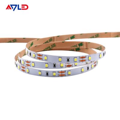 Chine Jaune vert-bleu rouge blanc imperméable extérieur Cuttable de 12 volts de 2835 de LED lumières de bande à vendre