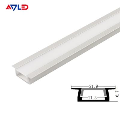 Cina 1606B Aluminum lighting strips profile Thin Strip Spot Light Profile stair Decorative Linear in vendita