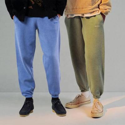 China Custom Anti-Wrinkle Mens Casual Joggers Pants Zipper Pockets Plus Size Mens Clothing Jogging Pants Cotton Sweatpants for sale