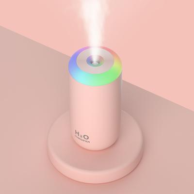 China Hot Selling Eco-friendly GQ-H5 Car USB Essential Oil Diffuser Humidifier for sale