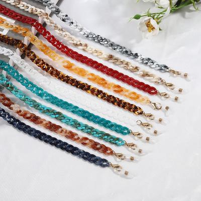 China Tortoiseshell Face Masked Rack Chain Cuban Acrylic Chain Chain for sale