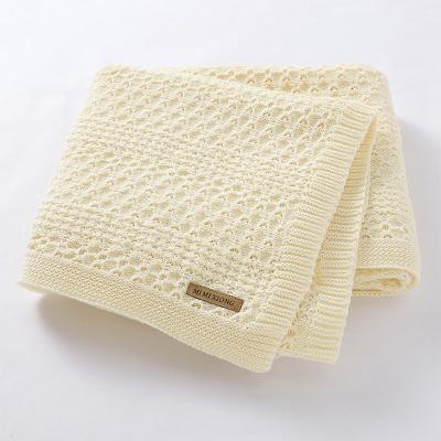 China Monthly Knitted 100% Baby Blankets PORTABLE High Quality Cotton Solid Color 100*80cm Windproof for sale