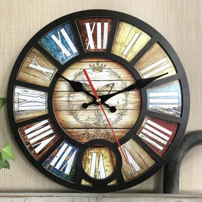 China Radio Amazon Hot Sale 40CM Log Rustic Non Ticking Silent Wall Clock With Roman Numerals Wall Decor for sale