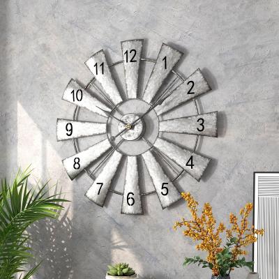 China New Radio Wall Clock Nordic Silent Silver Minimalist Wall Clocks For Wall Decoration for sale