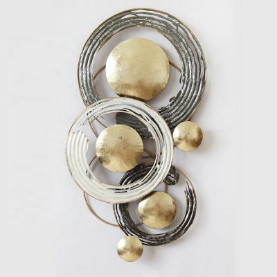 China Gold Minimalist Metal Ware Decoration Metal Iron Circle 3d Geometric Wall Art Hanging Home Accessories For Living Room Wall Decor Home for sale