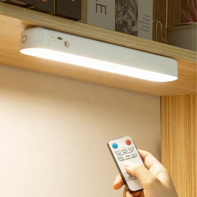 China Mid Century Led Night Light Can Be Dimmed Simple LED Desk Lamp Wall Cabinet Lamp Desk Learning Desk Lamp for sale