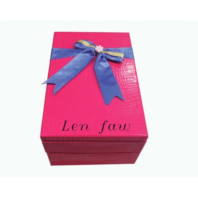 China Handmade Paper Boxes Gift Magnetic Gift Pink Paper Gift Box Paper Packaging Box for sale