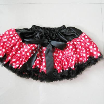 China Viable Girl Fashion Pettiskirt with Red Polka Dot for sale