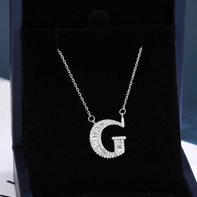 China Sterling Silver English Europe and America Letter Necklace Family Name Girl Accessories Clavicle Pendant Chain S925 G for sale