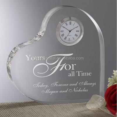 China Crystal K9 Grade 1 Heart Shape Crystal Glass High Quality Clock For Business Gifts for sale