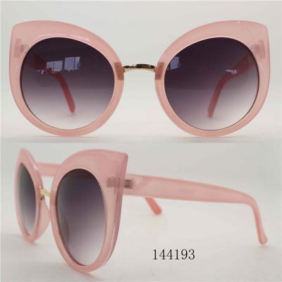 China 2019 Newest Fashion Sunglasses Custom Big Pink Cat Eye Sunglasses for sale