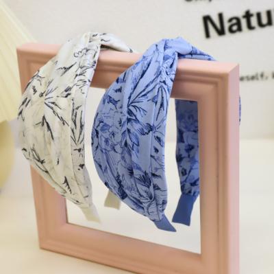 China New Simple Concise Women's Hair Band Fashion Headband Fabric Headband Cross Hair Clip Ladies Printed Extinguishing Headband Retro for sale