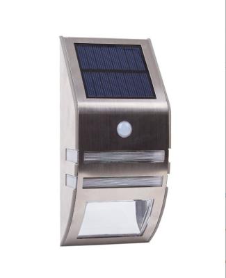 China Wholesale Garden Outdoor Waterproof IP65 Aluminum Outside Solar Power Motion Sensor Wall Mounted Garden Led Wall Lamp for sale