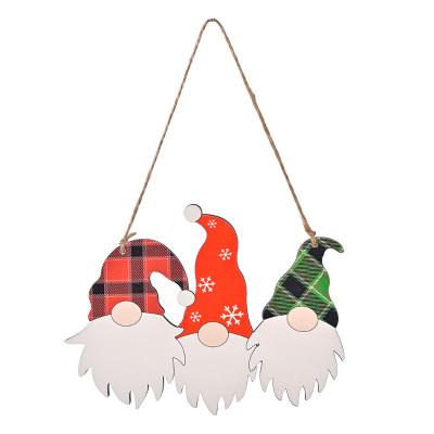 China Wooden Three Headed Door Plaque Christmas New Product Christmas Decoration Rudolph Christmas Home Wall Hanging Decoration for sale