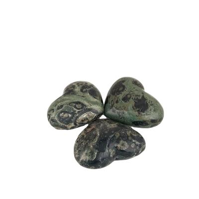 China Europe sales of natural fengshui crystal healing polished Kambaba heart-shaped stone for sale