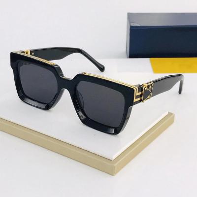 China Famous Brands Luxury Designer Sun Glasses Famous Brands Luxury Square Sunglasses Fashion Punk Women PC Sun Glasses Men High Quality for sale