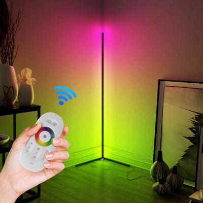 China EUROPEAN APP Floor Lamp Tuya Smart Dimming Remote Control Corner Floor Light RGB Floor Lamp LED Lamp for sale