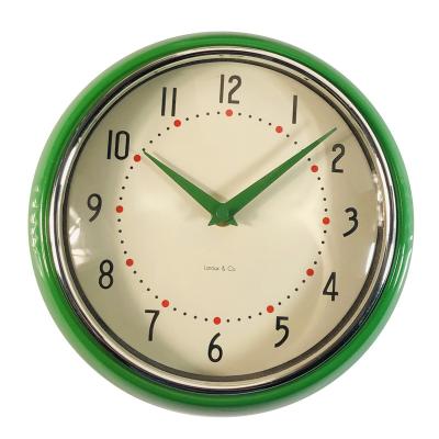 China Modern minimalist living room antique creative bedroom wall clock metal style round quartz clock for sale