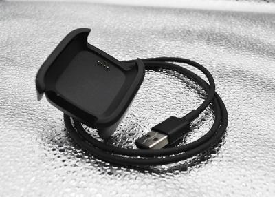 Cina Culla di carico di USB con velocità di carico veloce per il trasporto facile di Smartwatch in vendita