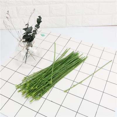 China Material Accessories Rose Rod Branch Plastic Green Flower Artificial Single Rod Decoration Soap Flower 31cm for sale