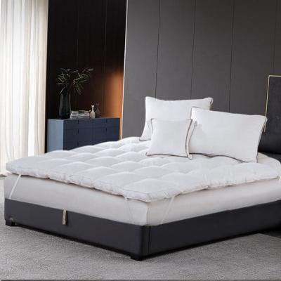 China Queen Size Waterproof Microfiber Fill Boxes Luxury Mattress Topper For Home/Hotel for sale