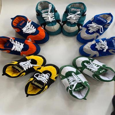 China 2021 Fashion New Fashion Brand Slipper Bedroom Plush Sneaker Slipper High Quality Custom Shoes Unisex for sale