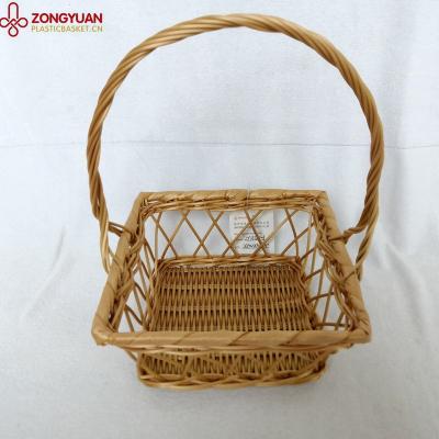 China Viable Wholesale Empty Gift Basket Cosmetic Picnic Basket for sale