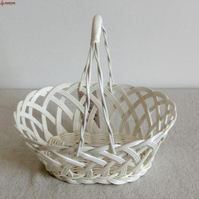 China Viable Fancy Wedding White Cane Fruits Basket Gift for sale