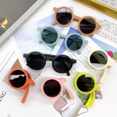 China UV400 Girls Child Small Round Foldable Sunglasses With Travel Classic Boy Glass Box Kids Vintage Sun Portable Eyewear UV400 for sale