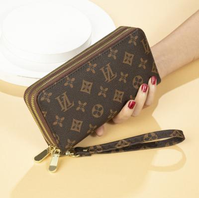 China Popular New Arrival Long Zipper Fashion Designer Money Bag Letter Women's Luxury Clutch Purse for sale