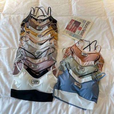 China Anti-Static Female Breathable Wireless Cross Bralette Chest Wrap Sports Bra Underwear Back Strap Top Tank Top for sale