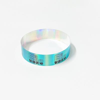 China Disposable Adjustable Neon Rainbow Laser Glitter Wristband for Unisex Event Concert Music Festival Wristband en venta