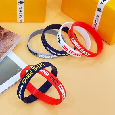 China Personalized Silicone Wrist Bands for Soccer and Basketball Games Length 20cm-25cm en venta