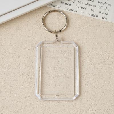 China 6mm Custom Acrylic Keychains Stand Out with Your Own Unique Design for sale