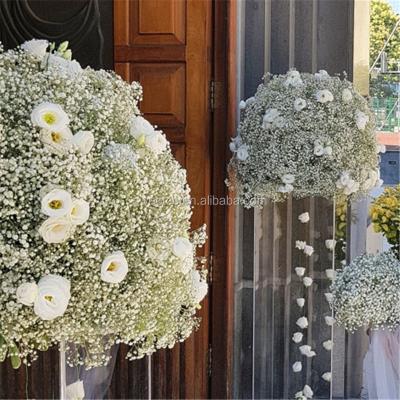 China Natural Touch Customized Wedding Arrangements Decorative Artificial Flower Balls For Wedding Table Centerpiece for sale