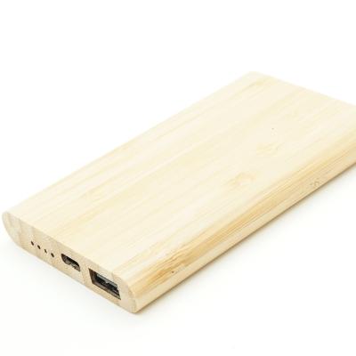 China Fast charge Low price Type-C input output hot sale bamboo power bank for sale