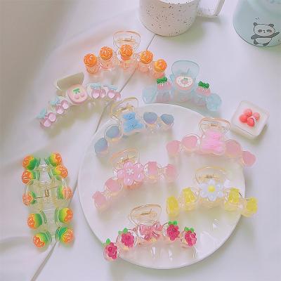 China Big Claw Clip Girl's Hair Clips Sweet Hair Clips Back Main Holder Korean Energetic Female Ponytail Lovely Hair Clips For Women for sale