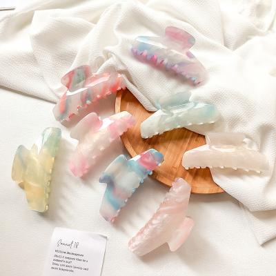 China Color-changing Acrylic Hair Accessories Korean Version Large Claw Clip Shark Clip Soft And Beautiful Handmade Claw Clip for sale