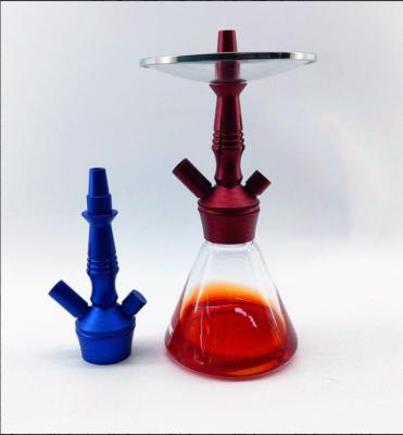 Chine Fait à la main Shisha Hookah clair en verre coloré Nargile personnalisable en aluminium élégant Shisha Hokka pour le tabagisme à vendre