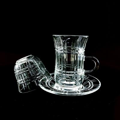 China 18pcs glass tea cup sets turkish tea cup and cawa cup with Middle-East Dubai Style for drinking en venta