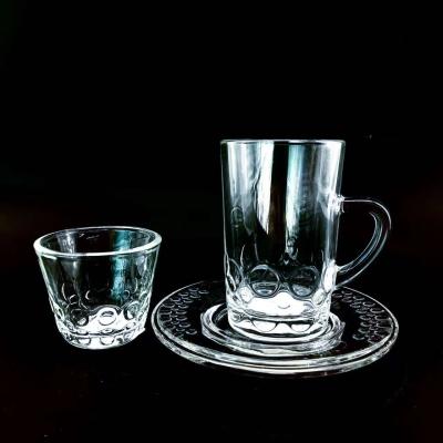 중국 18 PCS Turkish Transparent Glass Tea Cup Clear Tea Cup Set with Coffee Cup and Saucers 판매용