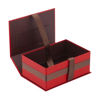 China Recyclable Beautiful Human Logo Wig Boxes Custom Wig Packaging Gift Box With Ribbon for sale