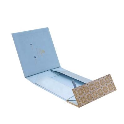 China Recyclable Fancy Folding Custom Logo Packaging Boxes Custom Folding Magnetic Folding Apparel Handbag Box for sale