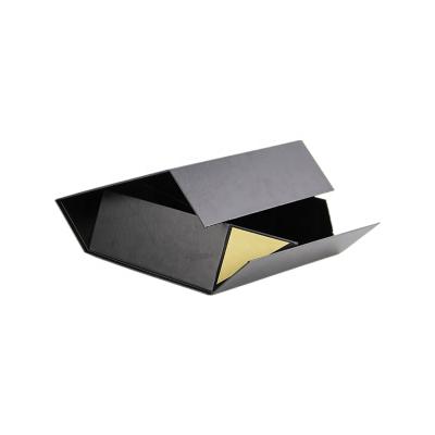 China Recyclable Black Stripe Collapsible Gift Boxes Small Leopard Printing Gold Foil Logo Packaging Magnetic Folding Boxes for sale